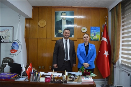 Kurucaşile Kaymakamımız Sn. Eda SEL, Belediyemize iadeyi ziyarette bulundu.
